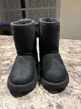 UGG Toddler Classic Short boots